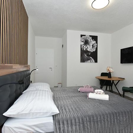 Jeta 2 Studio & Rooms Zadar Ngoại thất bức ảnh