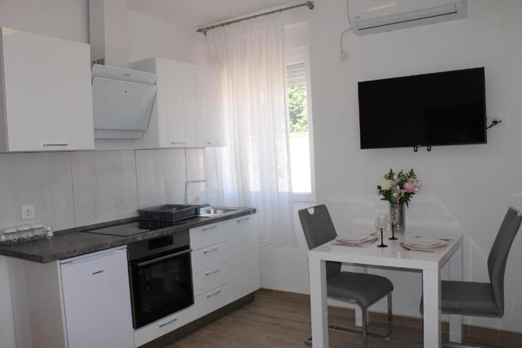 Jeta 2 Studio & Rooms Zadar Ngoại thất bức ảnh